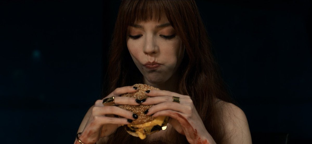 cinematogrxphy's tweet photo. the menu (2022) dir. mark mylod https://t.co/88bSgohrUP