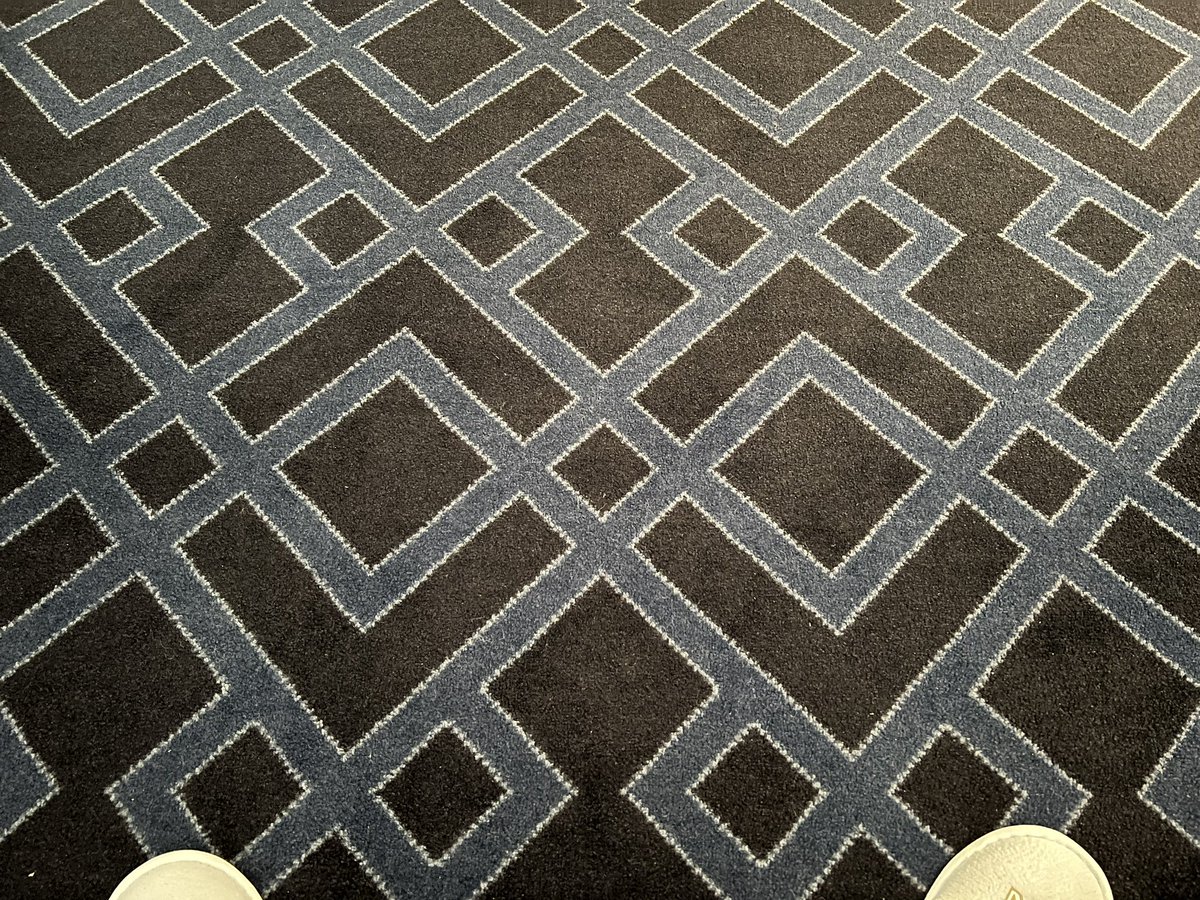 NotNovember's tweet photo. @binance didn’t know you also do hotel room floor ! https://t.co/Y0V7lmTDvR