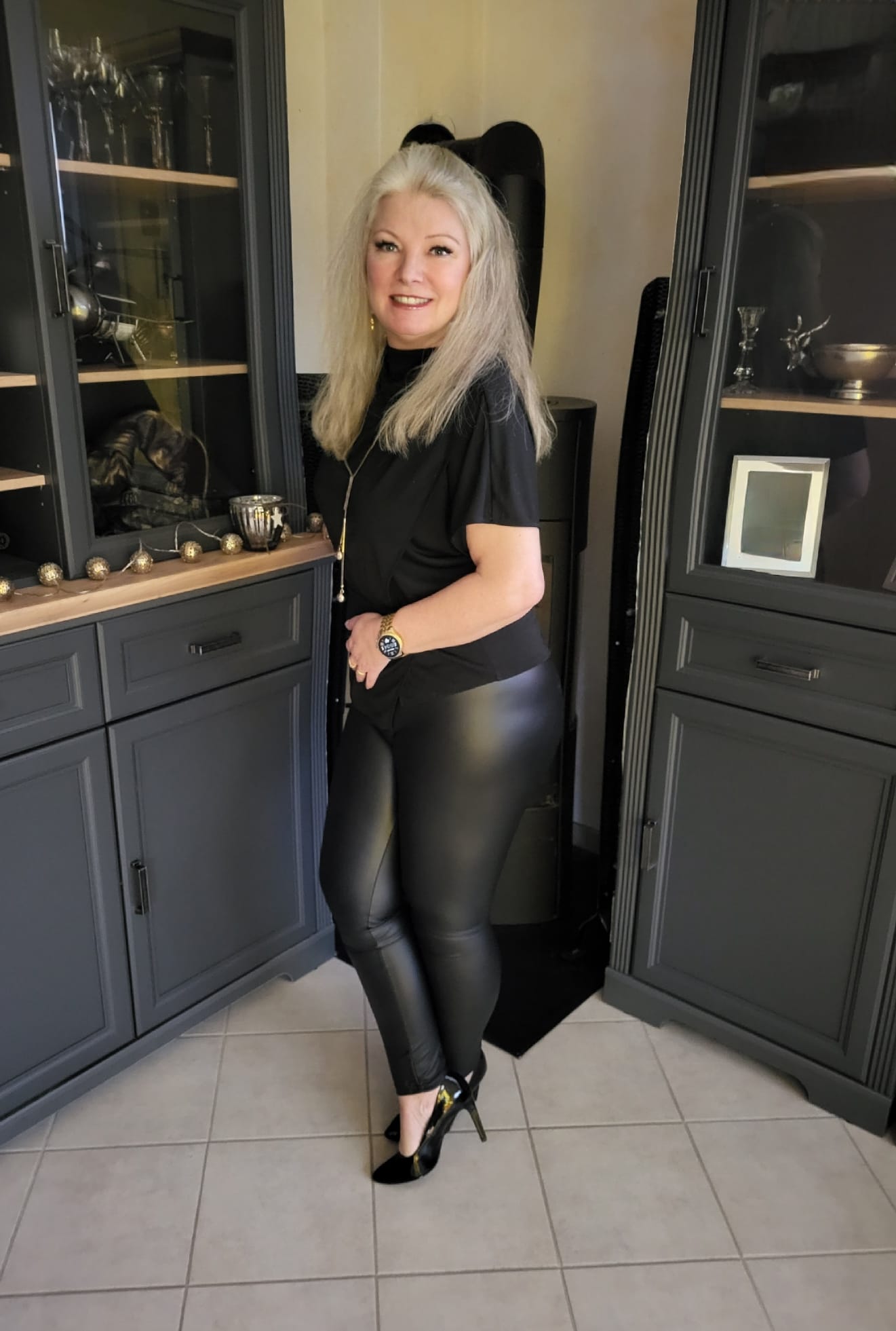 Ich wünsche Euch ein schönes Wochenende und hoffe ihr hattet alle einen guten Start in das neue Jahr🥰 👉https://t.co/oEYgBSGTgU Kussi Rosella 💋 @Dirty_Tina @BestFansReal @LanaOrlovaclips https://t.co/HeX91ELEdA