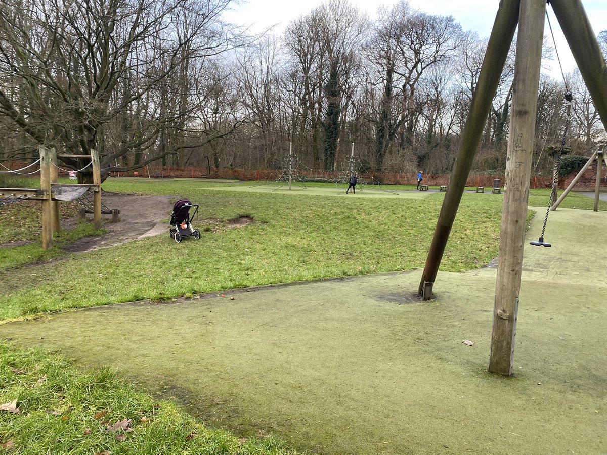 Emkat1's tweet photo. @StockportMBC for such a big space, the play area in Woodbank Park is rubbish. No slide, only 4 swings, nothing for under 7 year olds really. Also, no toilets. The cafe in Vernon is such a fantastic asset and supports vulnerable into work. Why not replicate in Woodbank? https://t.co/HjSDF4fROM