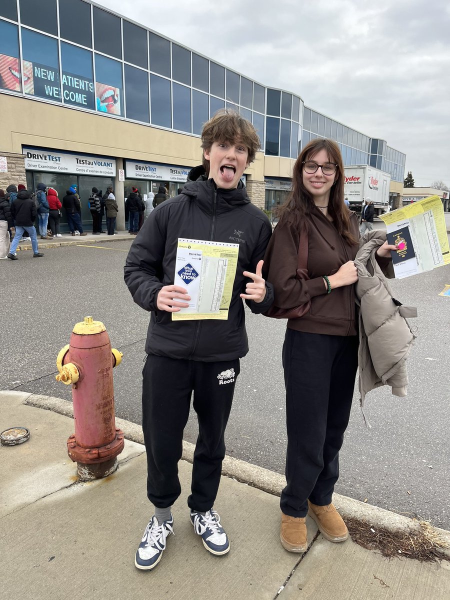 HillcoatIsaac's tweet photo. Sister and I passed the G1 Test with flying colours! #G1 #FirstT https://t.co/ipCtrL5ew4