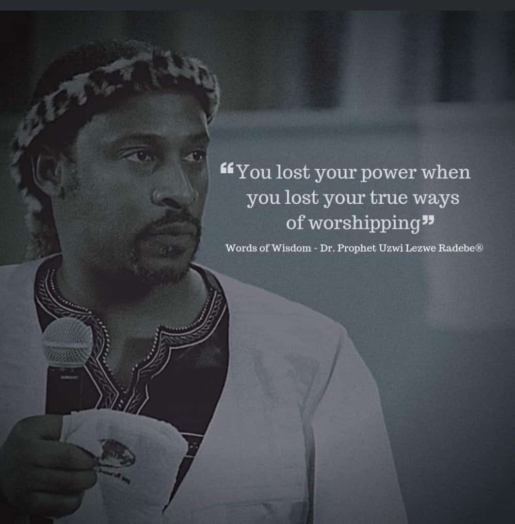 Xhosa35176379's tweet photo. Alot of you been wondering why am i invested in posting about Imboni ubaba Uzwi Lezwe,well the answer is simple for far too long African spiritual guider IiMboni have been rejected by their own kind, we have a tendency of recognizing people when they are no more but not me https://t.co/ASp0N2OctC