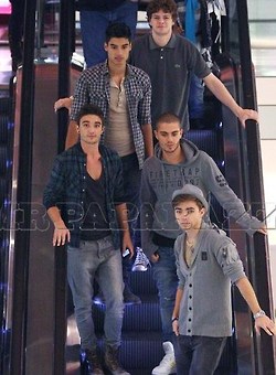 MrsSykestw2022's tweet photo. #TWFanFriday https://t.co/HXbNEce2O4