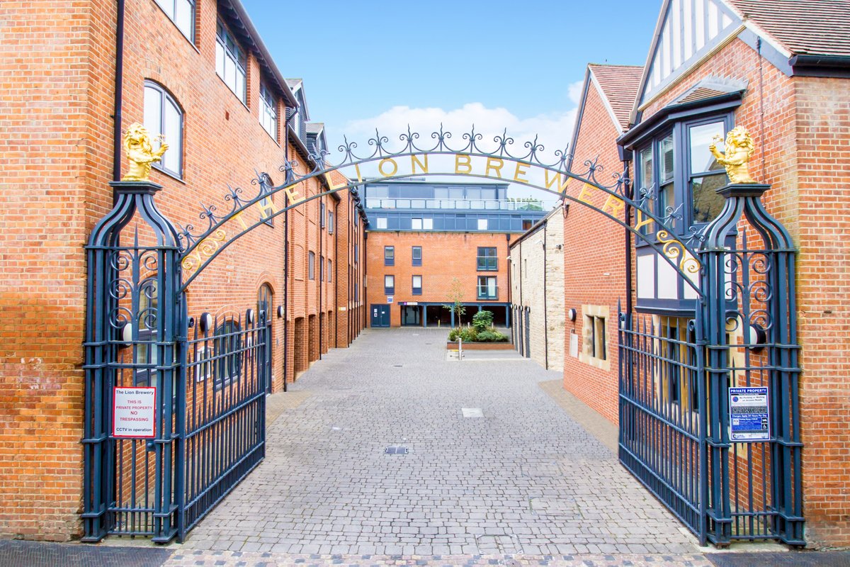 ConsultancyWest's tweet photo. WEST-TPC Letting and Management Team offers superior service and unrivalled knowledge. Whether this is your first investment or you are an experienced portfolio Landlord we will provide you with a flexible and supportive service to suit your needs. https://t.co/BWnh82N1Ir https://t.co/FJwfuQDdeE