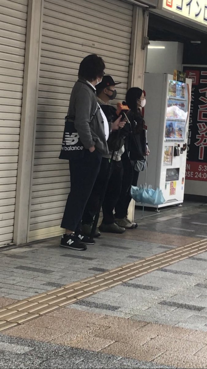 JO24desu's tweet photo. Youは何しに日本へ https://t.co/ojXBM0pmo6