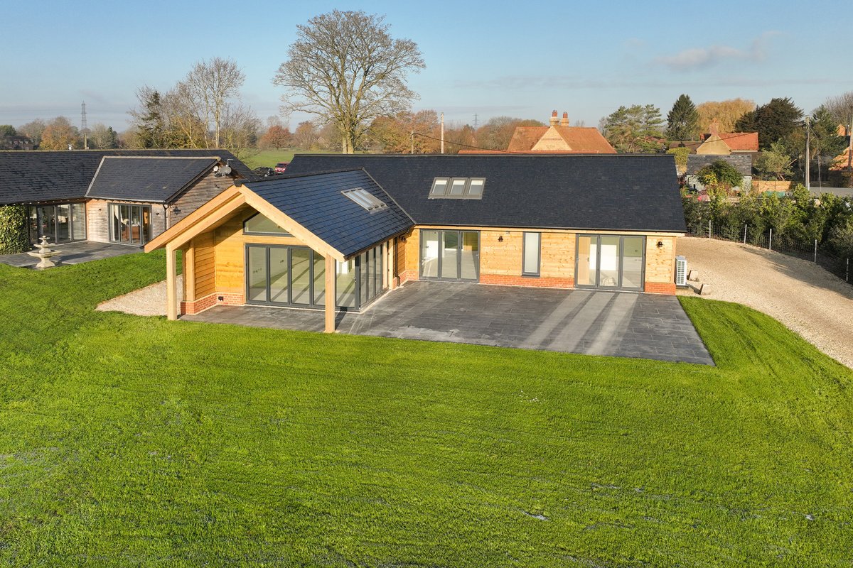 ConsultancyWest's tweet photo. WEST-TPC Letting and Management Team offers superior service and unrivalled knowledge. Whether this is your first investment or you are an experienced portfolio Landlord we will provide you with a flexible and supportive service to suit your needs. https://t.co/BWnh82N1Ir https://t.co/FJwfuQDdeE