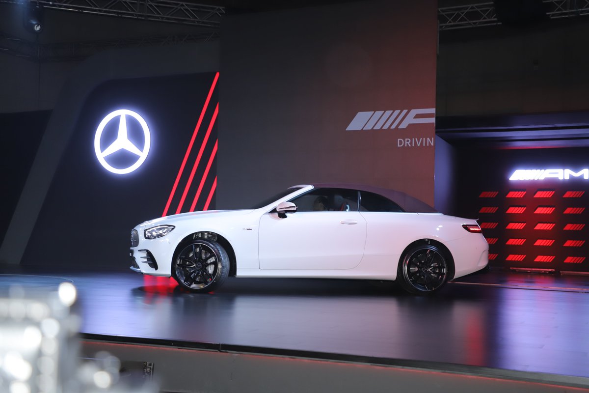 MercedesBenzInd's tweet photo. Witness the arrival of the new Mercedes-AMG E 53 4MATIC+ Cabriolet and discover a new style for the new year. #ECabrio #AMG #MadeToWinTheNight https://t.co/rbGqJ1cWyj