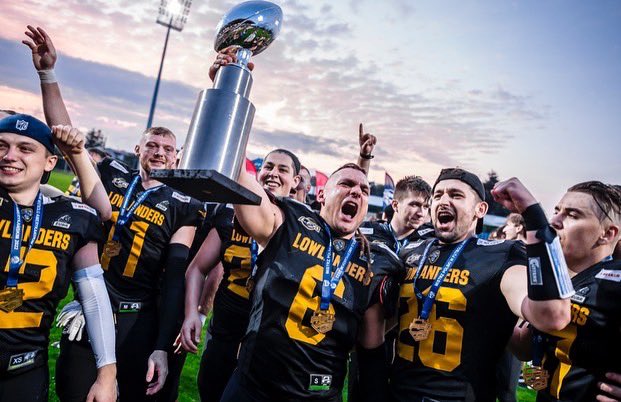AFIReview's tweet photo. Read about all the champions of Europe and how they won 🥇 🏆 #ELF #GFL #PFL #IFL #SAJL #HFL
Link below ⬇️
https://t.co/JIKgqjX655 https://t.co/0a254WAUhG