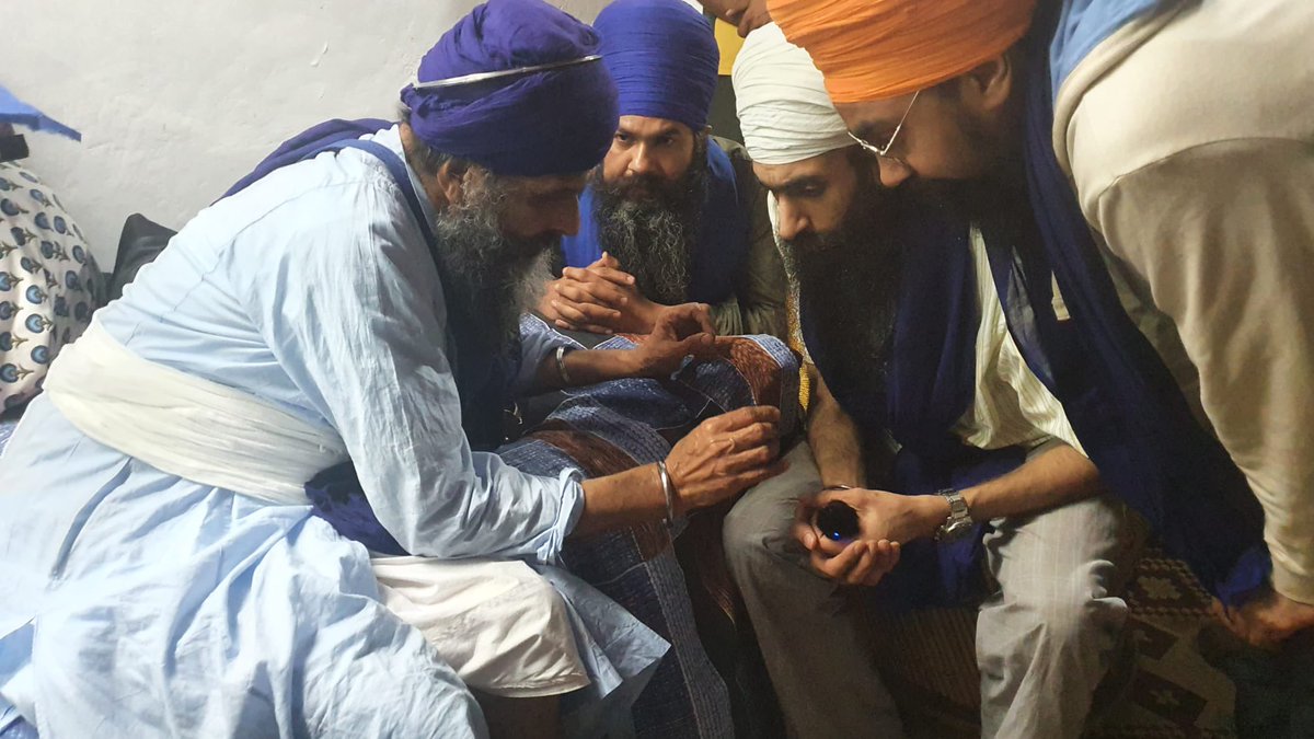 JivanpalSingh's tweet photo. With the blessings of Sant Baba Avtar Singh Ji Sursingh Wale 

Music by Bhai Baldeep Singh Ji 
Album: Jori - Percussion Instruments Vol. I (Anad Records Pvt. Ltd. 2015) Bhai Baldeep Singh https://t.co/ZHV0qwoqf2