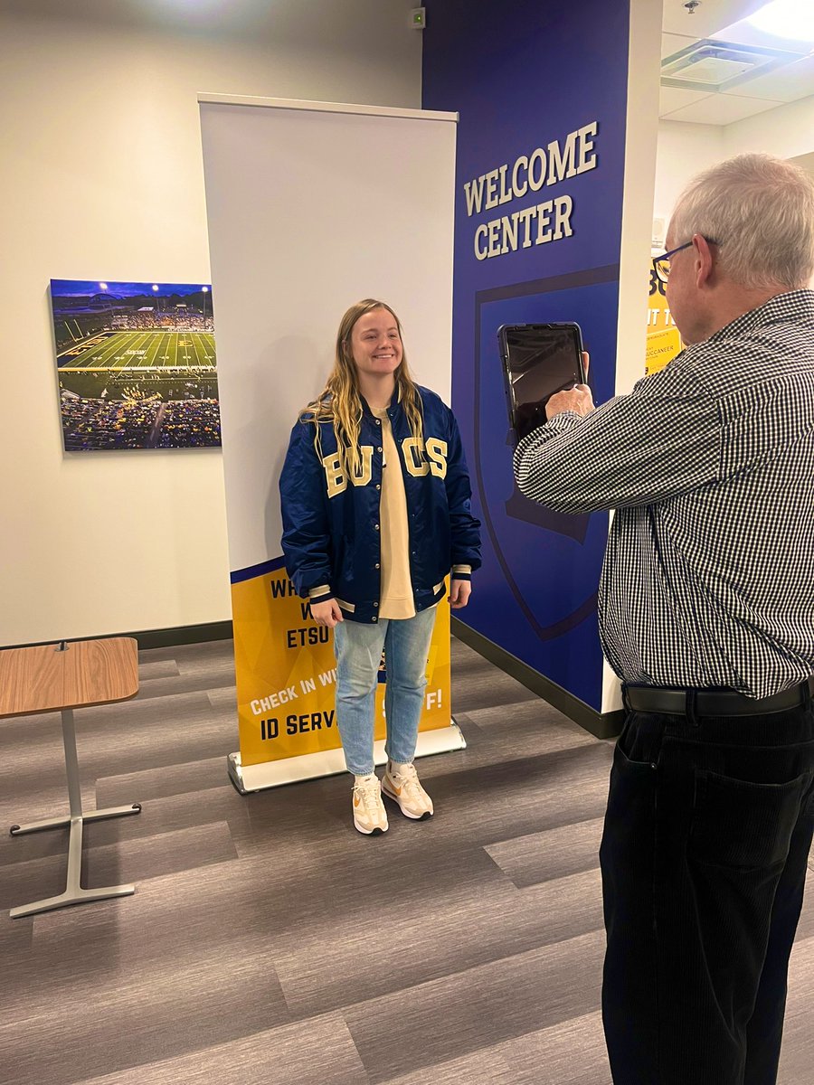 Orientation day for my new BUC!! <a href="/ETSUNewBucs/">ETSU New Student & Family Programs</a> <a href="/Fcmeg15/">Megan Burleson</a>