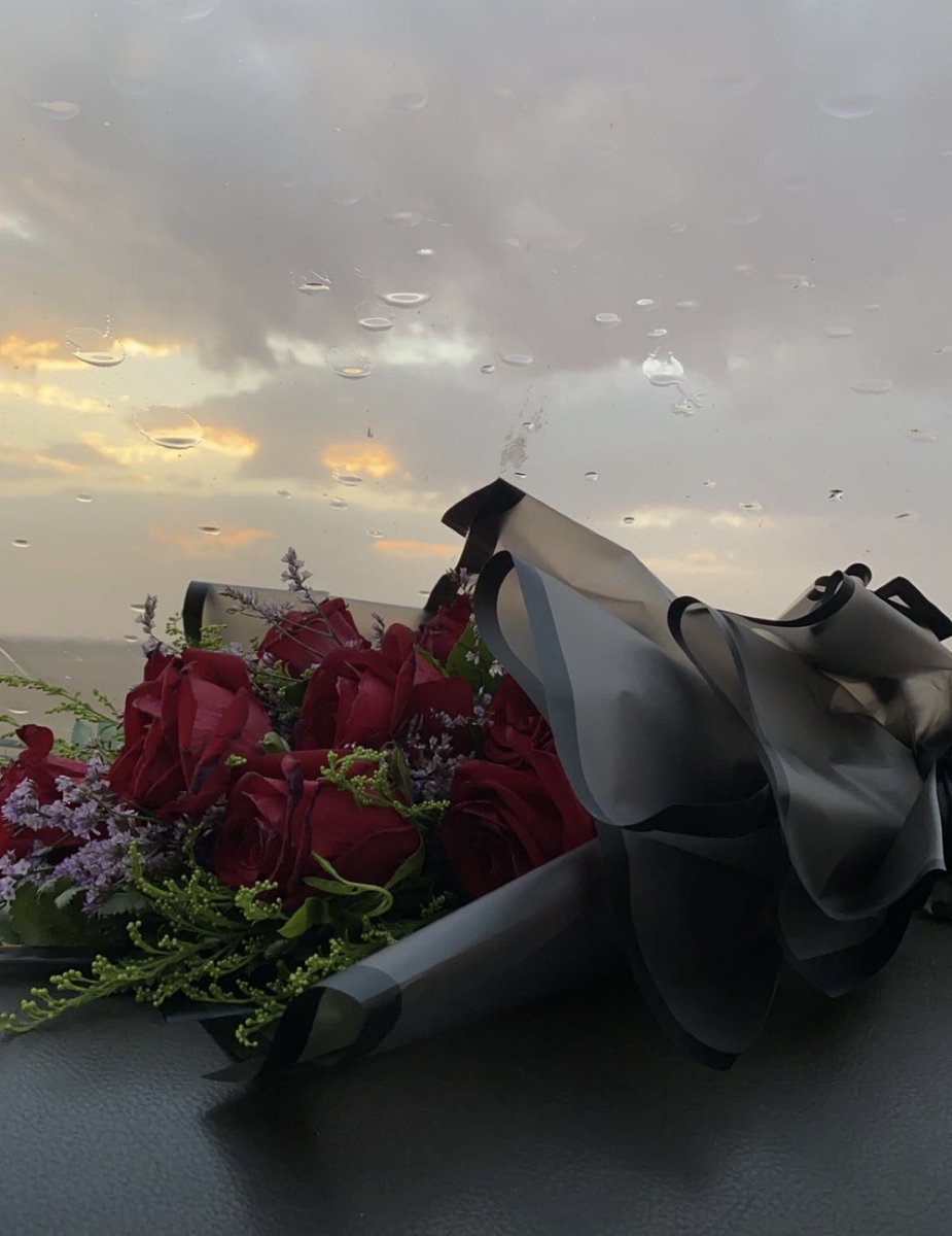 waadsaud16's tweet photo. ترا حلاة العمر مع من تحبه 
شخص تريد من جميع المخاليق ♥️
#على_صوت_المطر https://t.co/SOxgDSof9v