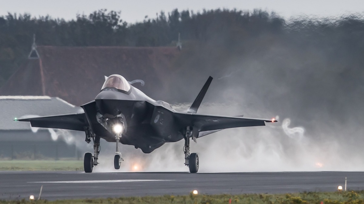 The Royal Netherlands Air Force is preparing a deployment of F-35 fighter jets to support #NATO’s enhanced Air Policing mission in Poland

#SecuringTheSkies 

More info: ac.nato.int/archive/2023/N…