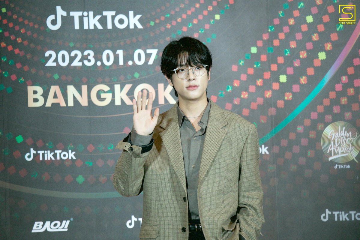 STARSOCIETY_TH's tweet photo. หนุ่มๆ "ENHYPEN" ในงานแถลงข่าว ‘GOLDEN DISC AWARD ครั้งที่ 37’ 
#ENHYPEN  #WelcomeENHYPENtoThailand #GDAinBKK https://t.co/16gBN4B2cs