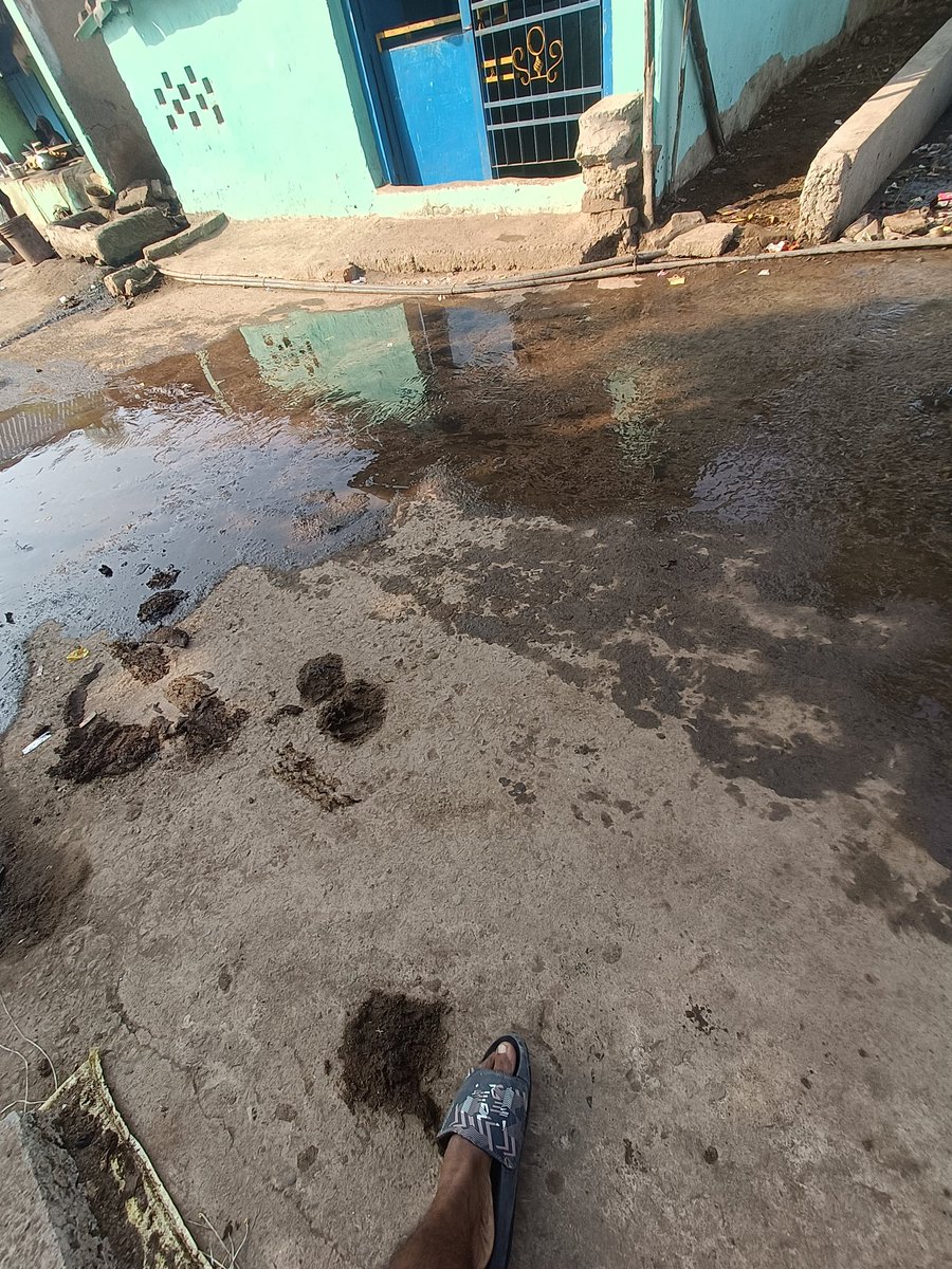 aje2t's tweet photo. Ahead of the hockey world cup 2023 in Rourkela, a lot of development work is going on.Drain is being constructed but the drain is left incomplete and the mouth of the drain is open to the roads. @RourkelaMC
@DMSundargarh @CMO_Odisha @IPR_Odisha @HUDDeptOdisha @HFWOdisha @otvnews https://t.co/NCZdfBw6iG