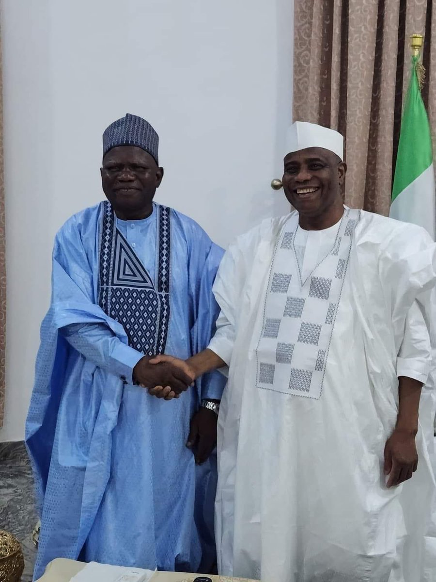 Four Gubernatorial Aspirants of the APC in Sokoto decamped to the <a href="/OfficialPDPNig/">Official PDP Nigeria</a>,Tambuwal is doing the lord’s work for <a href="/atiku/">Atiku Abubakar</a> in Sokoto State.
They are:Faruku Yabo,Yusuf Sulaiman,Abdullahi Salame and Abubakar Abdullahi Gumbi.