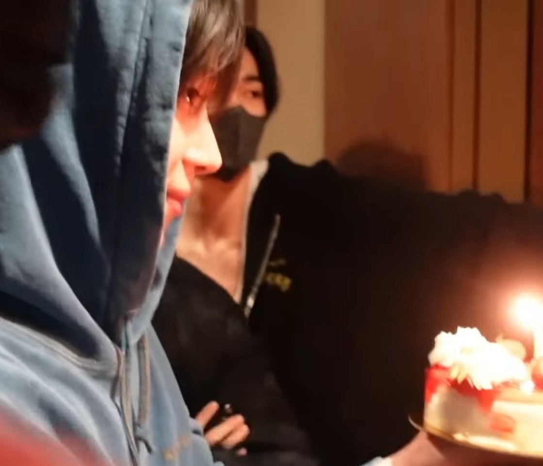 blckpnksn's tweet photo. 🦊🎂 #SUNOO https://t.co/tLJwHTtxbV