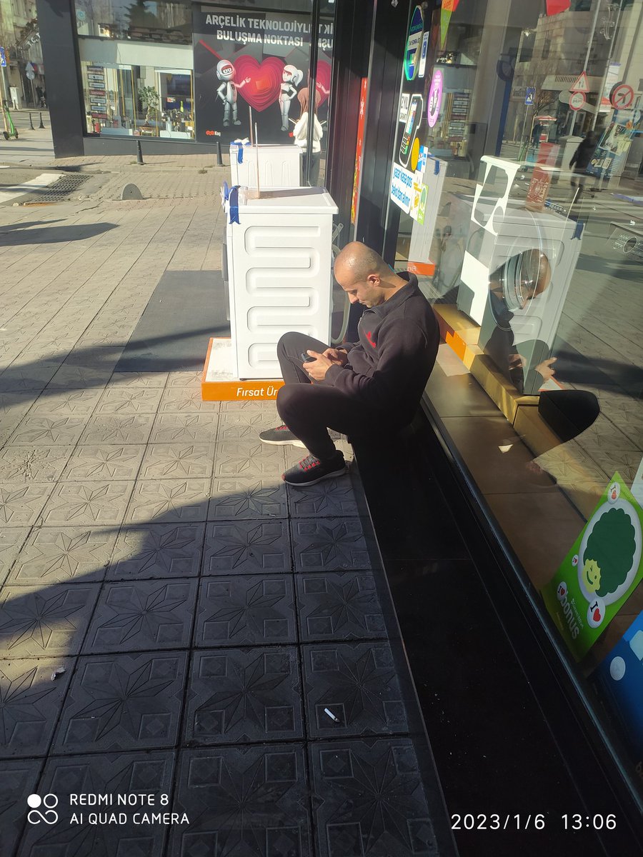 Allah kolaylık versin böyle kara kara düşünen birini görünce içim parcalaniyor😪 
#evkirasi
#Corlu 
#cerkezkoy 
#haberler 
#hayirlicumalar 
#SONDAKIKA 
#คืนนี้มีมือที่3 
#EUREN 
#istanbul 
#doğalgaz 
#suriyeli