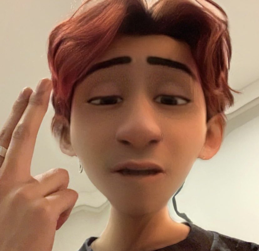 TEAMJeremyA's tweet photo. Fun fact about #dreamchaser_jeremy 

You have seen SOME glimpses of this already but his personality is definitely like the goofy best friend who loves to make you laugh but will also drop everything to sit with you and listen if you’ve had a bad day 🫶🏽 #DreamMakerPH #DreamMake https://t.co/3EWLRMFODg