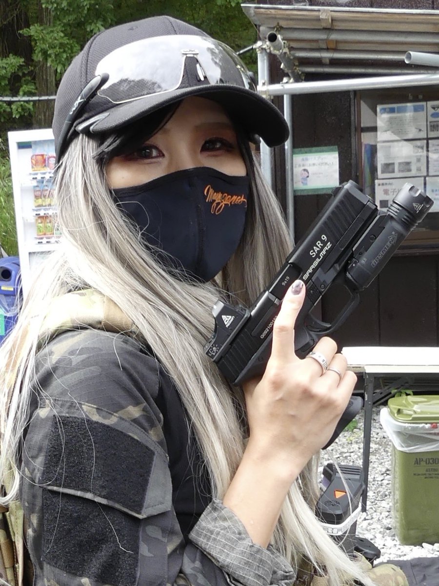 ALsan0304's tweet photo. …からの
SARSILMAZ SAR9に
Cobra 1×28×20を載っける🪛
推しであるMIKKEちゃんのSAR9と外観は完全なオソロとなりました☺️@mikke721
#サバゲー
#サバゲー初心者
#サバゲー装備
#SARSILMAZ
#SAR9
#REDWIN
#REDWINOptics
#エアガン弄り
#エアガンカスタム
#airsoftguncustom https://t.co/tcY8l2bkMg