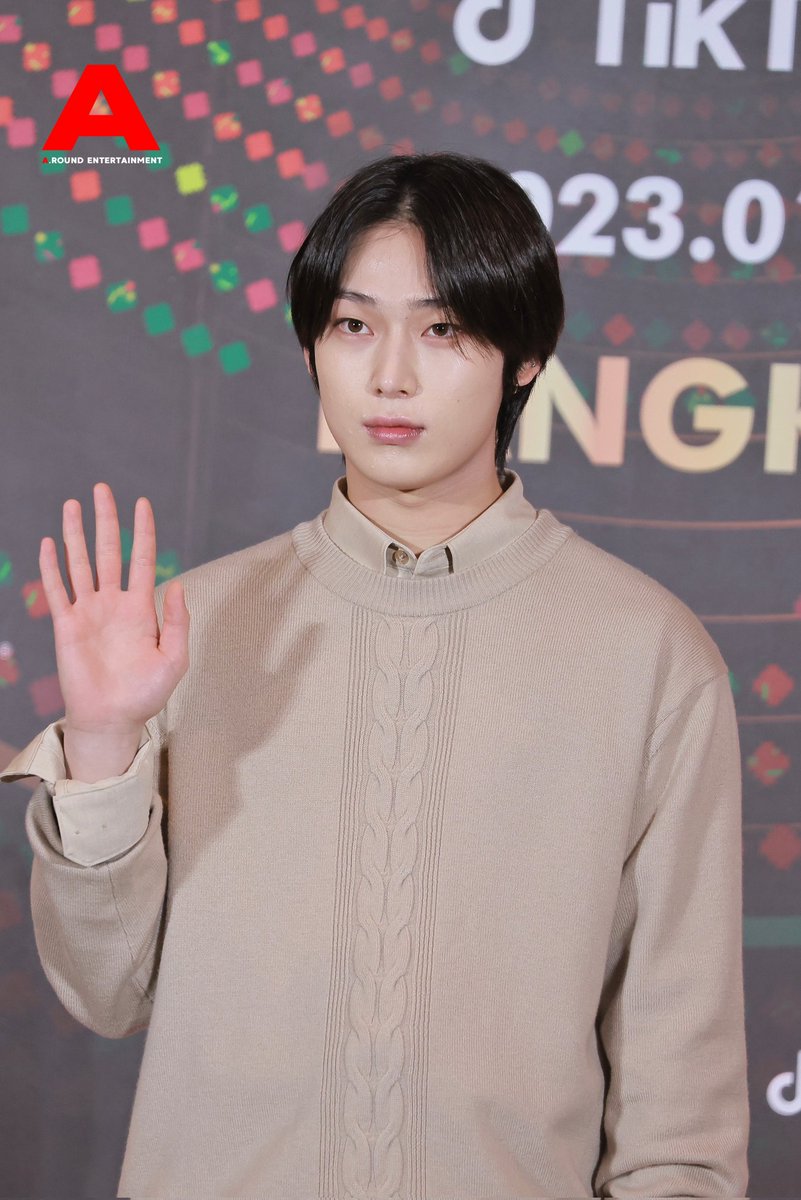 around_ent's tweet photo. [Press Photo] #SUNOO #ENHYPEN ในงานแถลงข่าวงานประกาศรางวัล GOLDEN DISC AWARDS ครั้งที่ 37 ที่จะจัดขึ้นในวันเสาร์ที่ 7 มกราคม ณ สนามกีฬาแห่งชาติราชมังคลากีฬาสถาน

#ENHYPEN_MEMBERS
#GDAinBKK #GDA2023
#ENHYPEN_SUNOO https://t.co/BcOtjrFaWZ