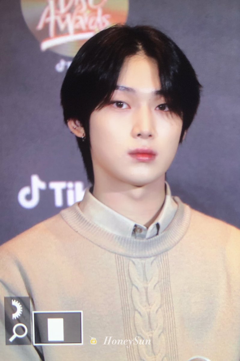 HoneySun_0624's tweet photo. 230106
#김선우 #엔하이픈_선우 #SUNOO 
#ENHYPEN
@ENHYPEN_members https://t.co/qjcW0TrZPX