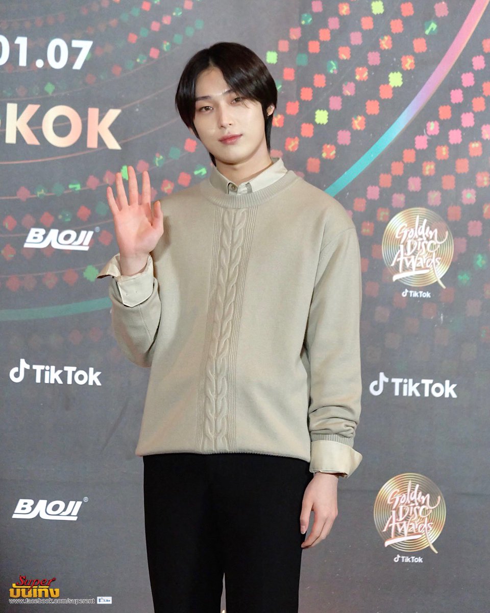 Asianlink_ent's tweet photo. 230106 PRESS CON : GOLDEN DISC AWARD ครั้งที่ 37

#선우 #SUNOO
 #ENHYPEN #엔하이픈  #GDAinBKK https://t.co/ApDd37vPjd