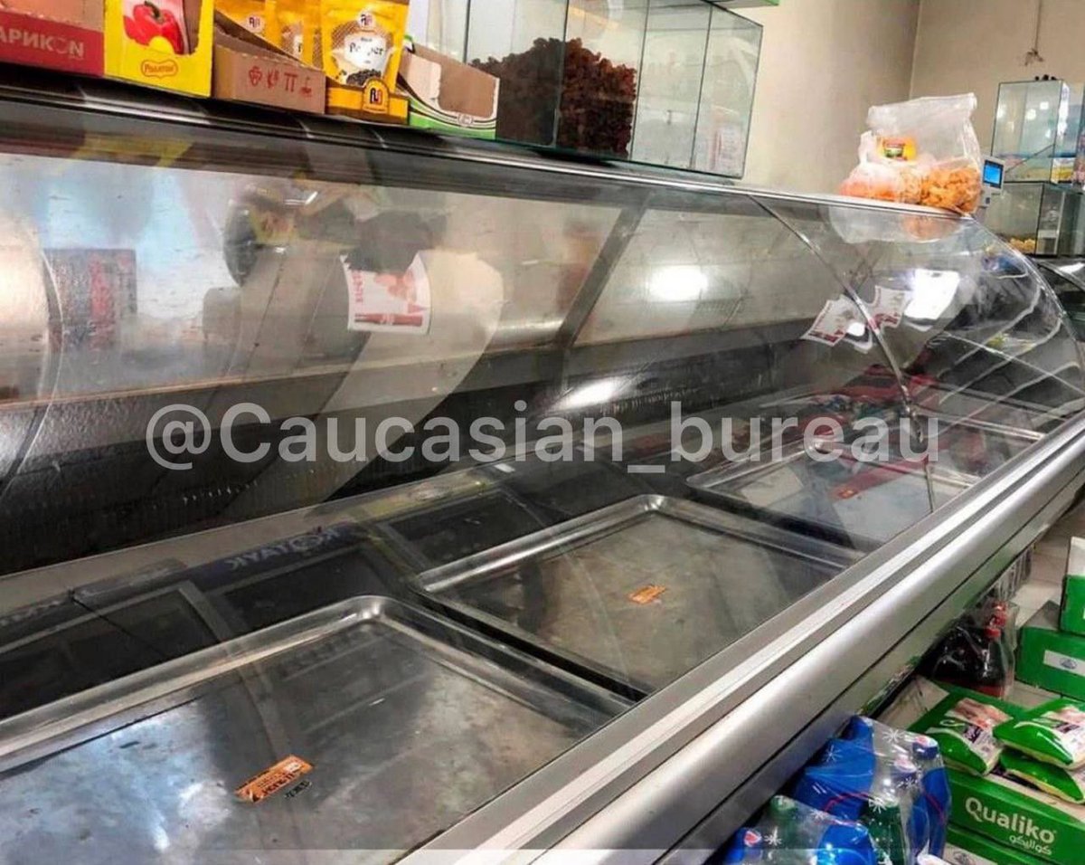 fismailzade's tweet photo. Mistake by photographer ruined the hunger PR campaign in Khankendi https://t.co/s5mP8ckEkb