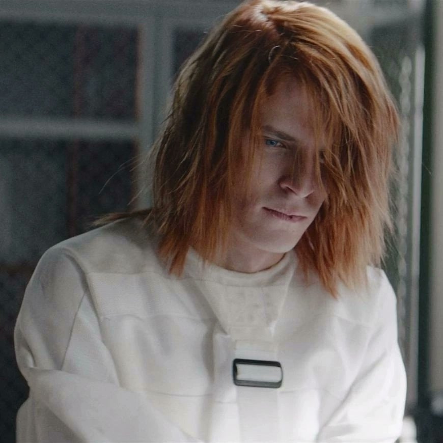 Взять и успокоиться золото молчание радио. Спать до полуночи. T. Нарушение сна. Insomnia девушка.