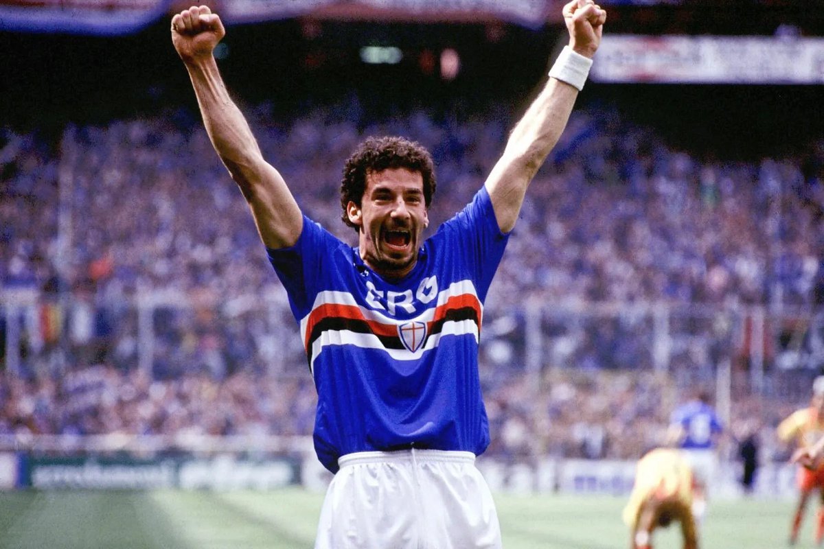 olympia_vintage's tweet photo. Ciao Luca Vialli.
#RIP https://t.co/eAWRWXBTAg