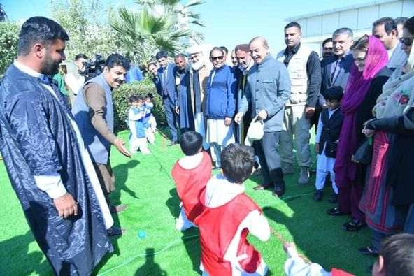 Bintebaloch2's tweet photo. وزیراعظم پاکستان کا گورنمنٹ بوائز ہائی سکول جیاخان،صحبت پور کا دورہ23مارچ کو اسی سکول کی ہاسٹل کا افتتاح ہوگا۔اس موقع پر سیکریٹری تعلیم رؤف بلوچ کمشنر نصیر آباد ڈویژن بشیر بنگلزئی کو تمغہ خدمت سے نوازا جائے گا۔
#PrimeMinisterofPakistan #Balochistan #ShehbazSharif https://t.co/ZZ5jPzFkk4