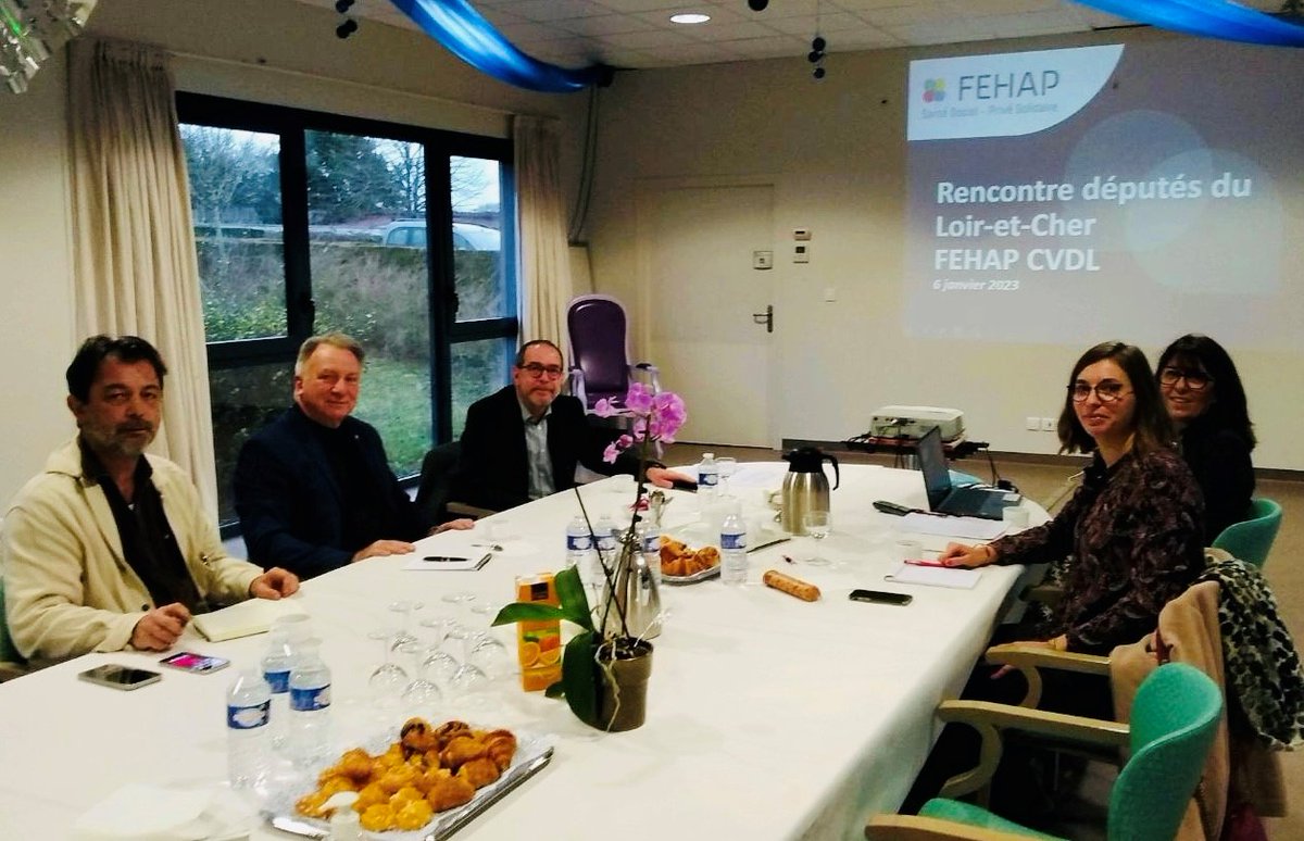 Les représentants <a href="/FEHAP_CentreVDL/">FEHAP_CentreVDL</a> rencontraient ce matin deux députés : <a href="/ChudeauR/">Roger Chudeau</a> et l'attaché parlementaire de <a href="/MDesjonq/">Mathilde Desjonquères</a>  afin de présenter <a href="/FEHAP_actu/">FEHAP</a> et les enjeux du moment (inégalité de financement des revalorisations salariales, attractivité des métiers, inflation...).