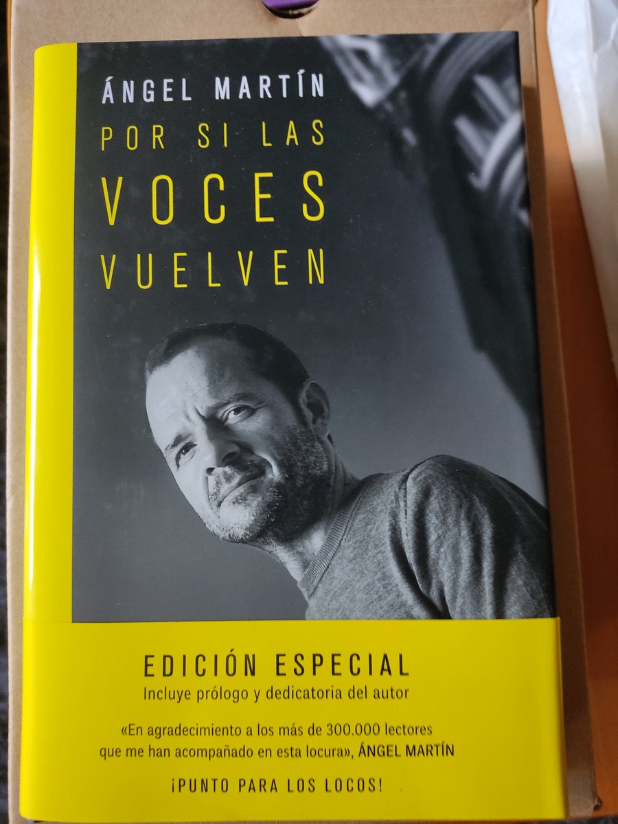 surs18's tweet photo. Este año he sido buena y los Reyes me conocen perfectamente. @angelmartin_nc https://t.co/NkeEzbFMmM
