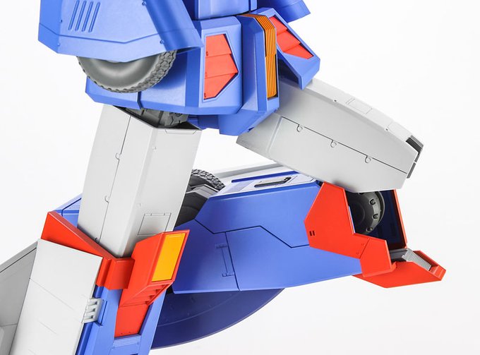 膝関節辺りの処理はハセガワ版の方が好みだなぁ。
しかし、この流れだとハセガワから1/72のギャリアが出るのかしら・・・?
個人的には1/72展開なら、トラッド11や、クラブタイプを出して欲しい😄ザブングル好きなら1人2個は買うでしょ!!
#ザブングル #ハセガワ版ザブングル 