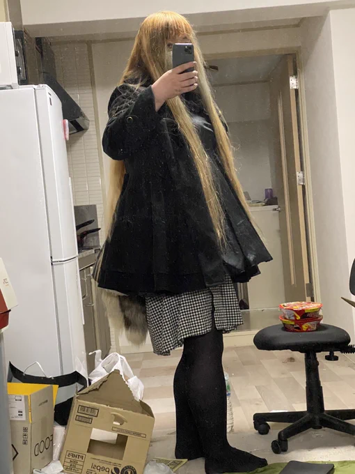 パニエでおなかをごまかすにゃ 