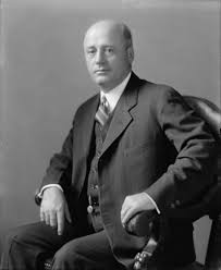 FreemasonsSA's tweet photo. Today in #Masonic History Samuel "Sam" Rayburn was born in 1882. Sam Rayburn served a total of 49 years in the US House of Representatives. 
Rayburn was born on January 6th, 1882 in Roane County, Tennessee and a member of Constantine Lodge No.13, Bonham, Texas. https://t.co/awwI7mSxIv
