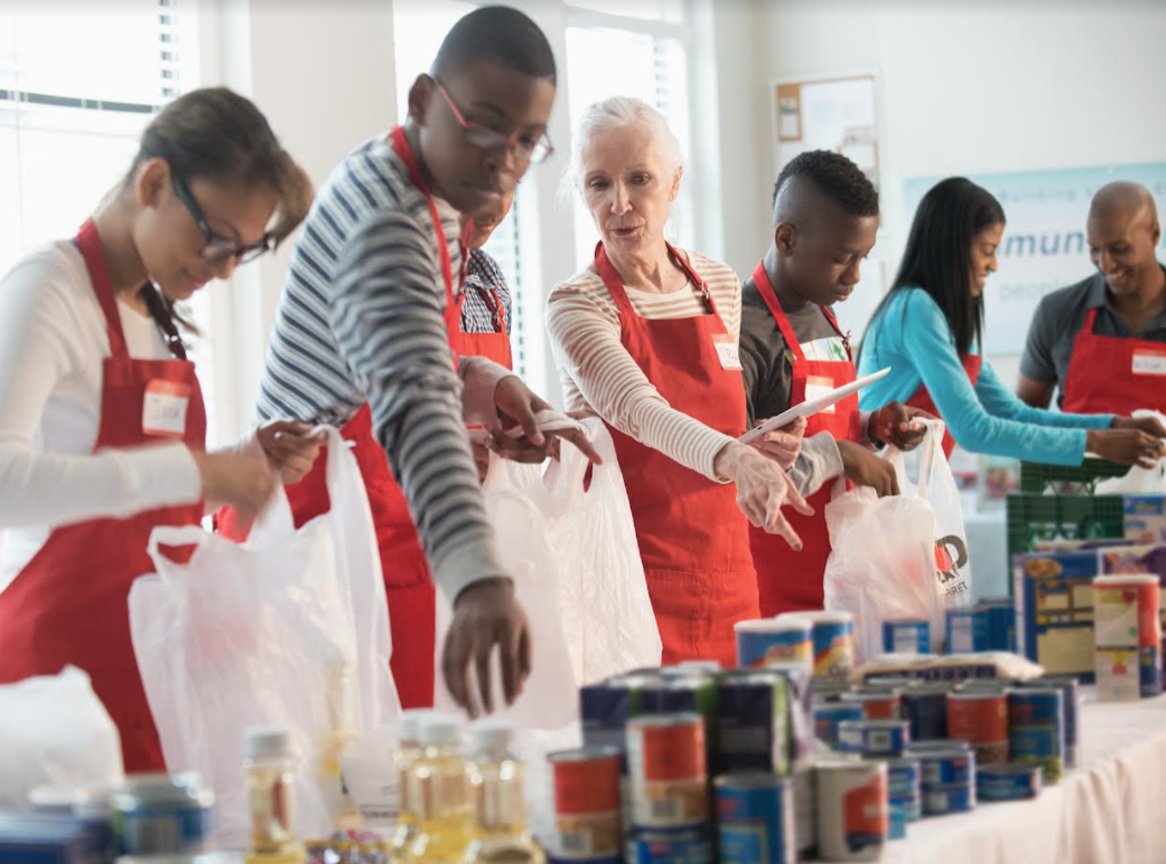 Alcampo -Socio AER-, realiza una donación de 48.500€ en 3 iniciativas innovadores, con fuerte impacto social que entienden la alimentación en sus diversas dimensiones, como nutrición, identidad y socialización.

Desde la AER queremos felicitarles por su compromiso social.