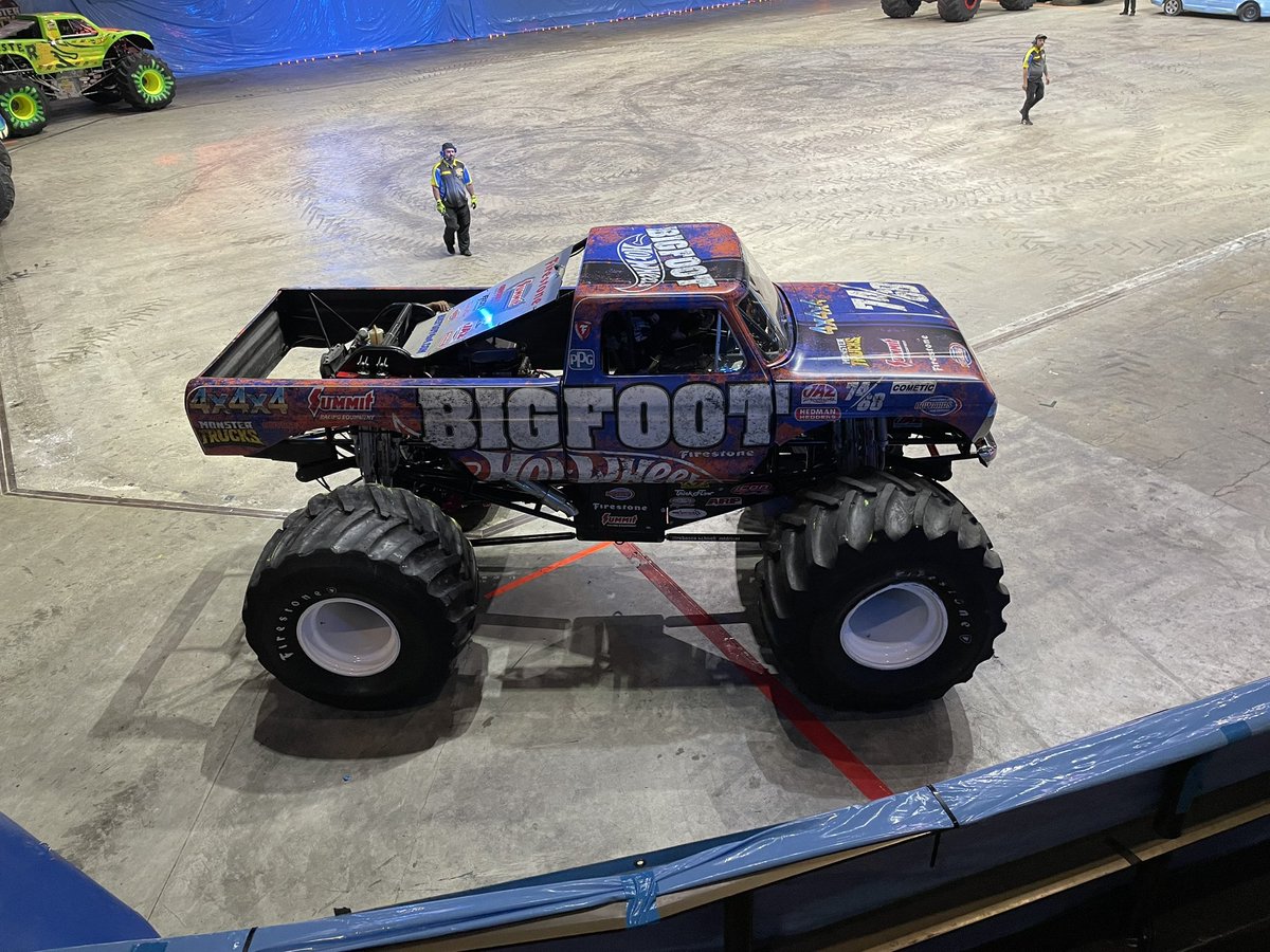 Chad1dc's tweet photo. Monster trucks Live San Diego 2022. https://t.co/BE3E9sbLPy
