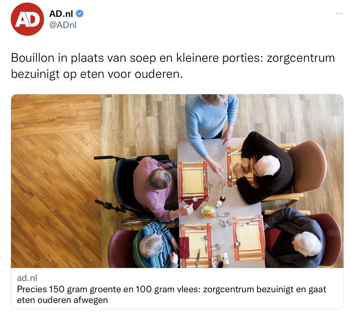 geertwilderspvv's tweet photo. Dit kan echt niet. 
Walgelijk. Onaanvaardbaar.
Ja zelfs schofterig onze ouderen zo te behandelen.
Aftreden @MinPres Rutte. https://t.co/CTMWdnaz9Z