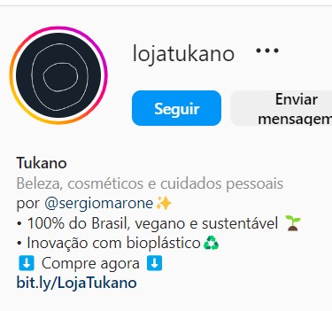 DefecatingB's tweet photo. A tal Tukano pertence ao tal Sergio Marone. Comprar Tukano é comprar fazueli e apoiar quem apoia o MTST.

#FazueliNaPQP https://t.co/k73r3WMEFG