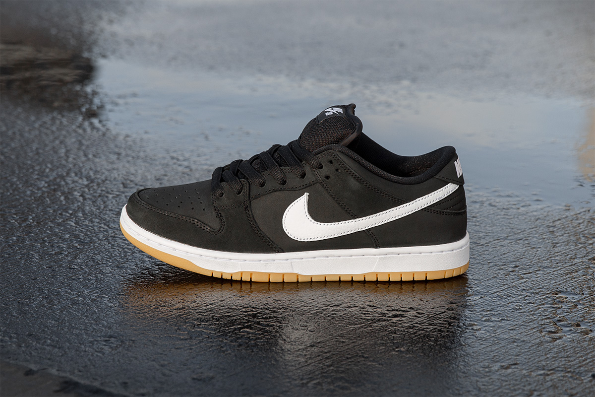 dunk low black white 44