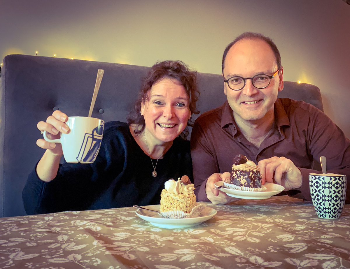 digitejo's tweet photo. BREAKING NEWS voor de #toffewijksetweeps! @gewoonBar en ik organiseren een #vrijmibo #tweetup op vrijdag 31 maart vanaf 17:00u in De Veldpoort, exclusief voor leden van de lijst. Aanmelden via DM bij Barbara of mij vóór 31 januari a.s. Kosten worden gedeeld. Meer info? DM! https://t.co/bYQsPXD8m3