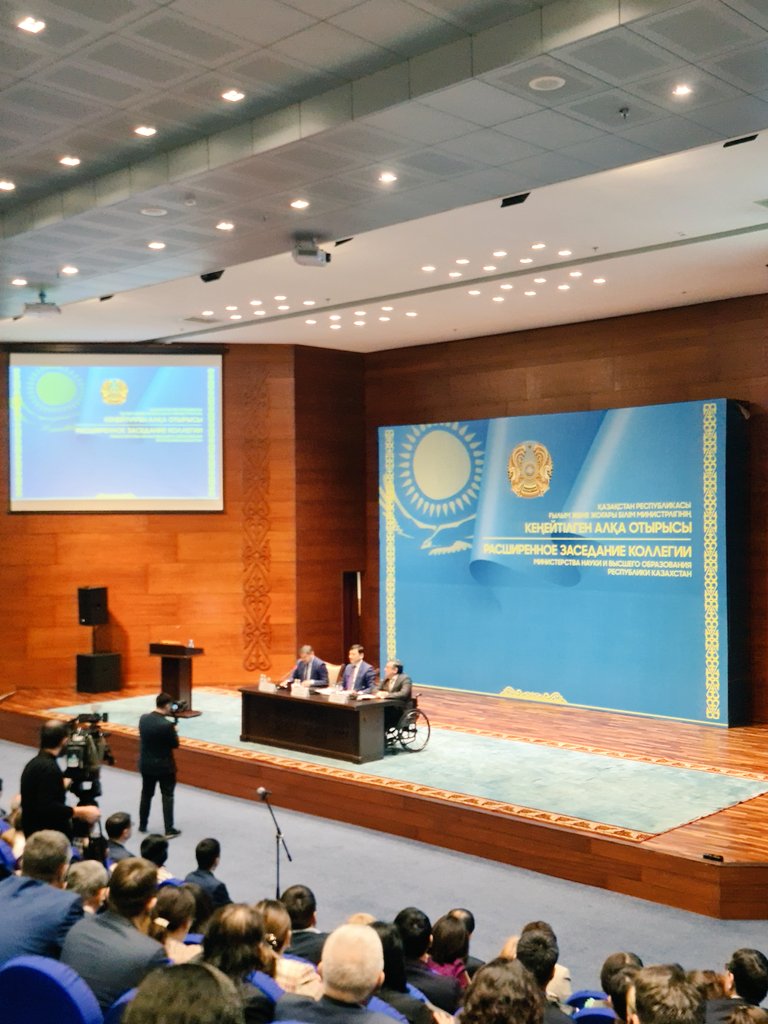 innovationkz's tweet photo. #KZ Minister of Science &amp; Higher Education @SayasatNurbek showed the results for the year 2022 on the extended meeting of the Ministry chaired by the Deputy Prime Minister @AltayKulginov. #ScienceFundKZ #commercialization grants for research results will be announced every year. https://t.co/b4xnquyo70