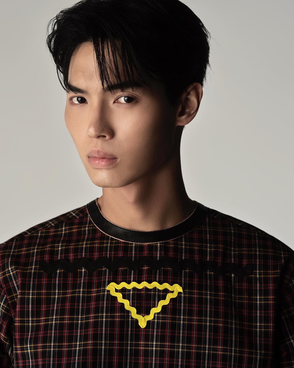 thewindaily's tweet photo. Win Metawin becomes the Global Brand Ambassador of #PRADA, making him the second Thai celebrity to become a GLOBAL Brand Ambassador of a big fashion house after BLACKPINK Lisa! 🔥 

Prada Ambassador Win
#PRADAxWIN
#winmetawin @winmetawin https://t.co/5jk1bGzwEB