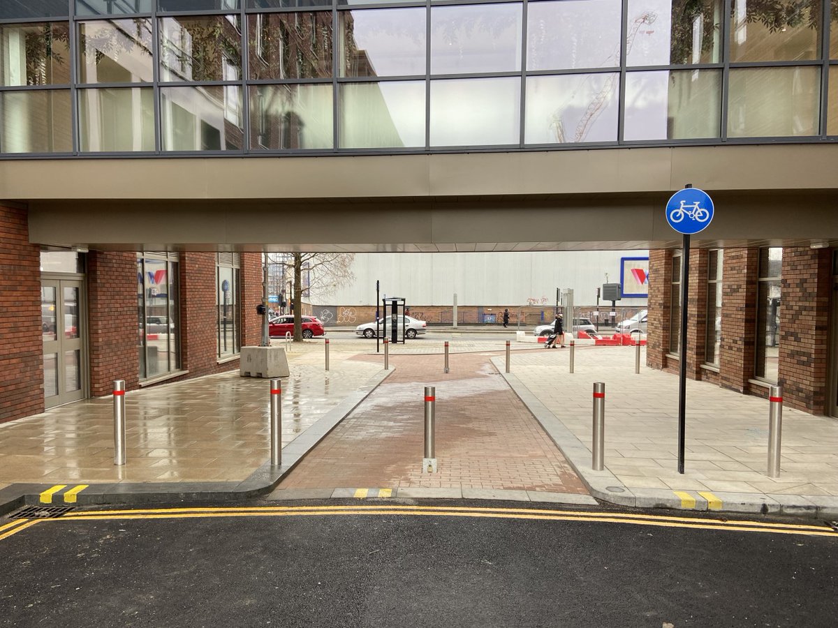 SCLYork's tweet photo. Follow the red brick road!

You may have seen our Cosmos courtyard works on our Twitter before – but we also delivered a #HighwaysWorks package, including installing Perfecta paving, granite blocks and kerbing along four surrounding streets.

Read more: https://t.co/HGRQ9C7wef https://t.co/hD74Paw9rC