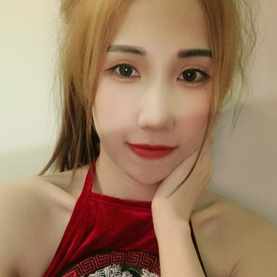 DanielleWhitef's tweet photo. #Bitcoin #ETH #BNB #TeamFollowBack #FollowBack #DEFI #NFTs https://t.co/UI0nDQder2