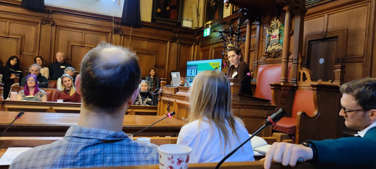 vickihird's tweet photo. Hearing from great farmers on how farmers can change the food system.. Is it farmers job? Not always.. But  marketing differently &amp; doing social media really helps. 
Thanks @wigsandwords for mentioning our new Unpicking Food Prices report-graphic below.
#ORFC23
#ORFC2023 https://t.co/HQjgNP0K9w