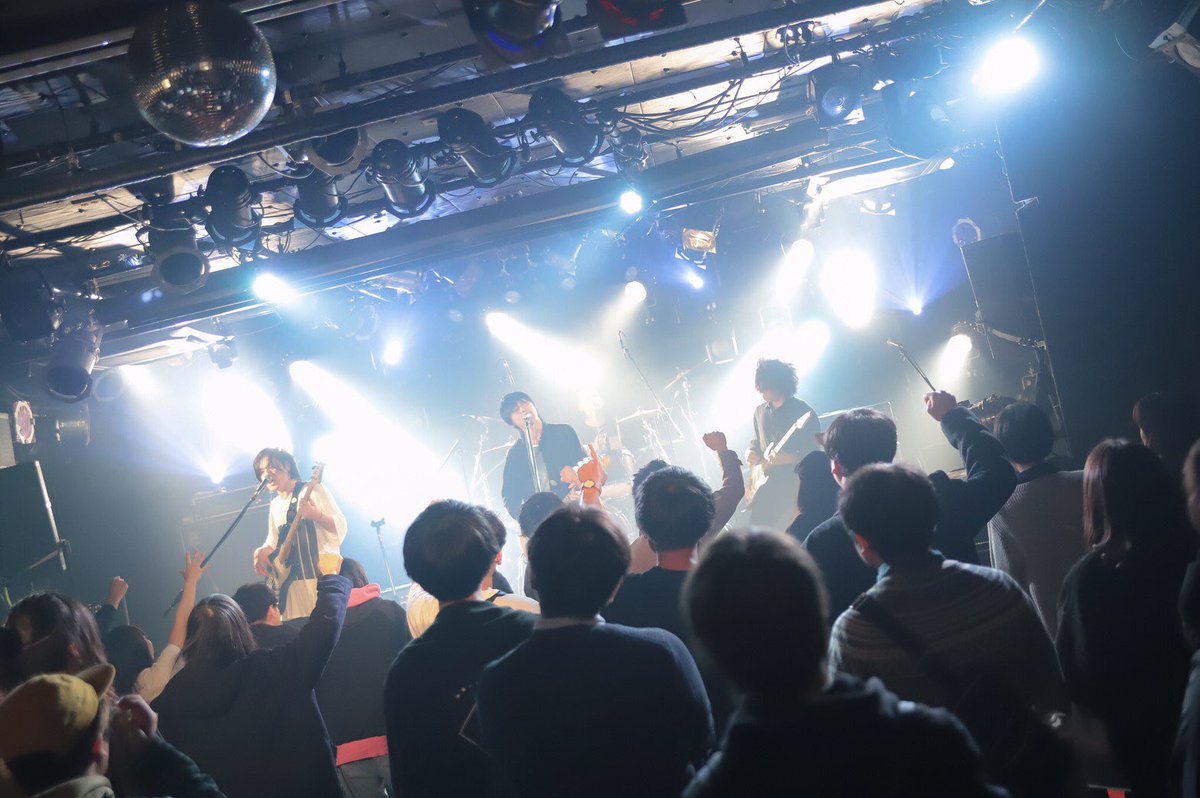 Sheepdogs_info's tweet photo. ▣-------------------------

 2023.01.07(Sat)
          
SitHとして本当のラストライブ。
ついに明日です。

前に進むためのラストを、
どうか見届けてください。

取置きご予約は下記より。
https://t.co/frQ5PeD07G…

--------------------------▣ https://t.co/tU8u6GgNWD