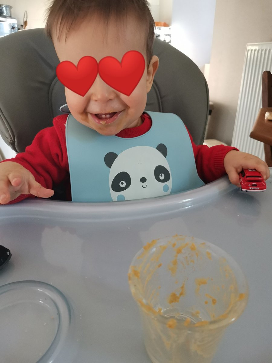 Lilie65's tweet photo. On se régale bien à midi 😋💞 https://t.co/X8IVZradpo