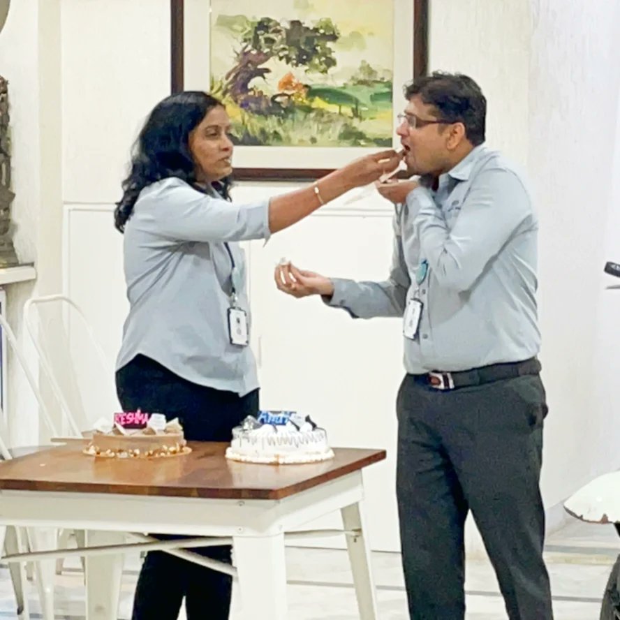 Lifeatprism's tweet photo. Birthday Celebration of Amit and Reshma ๐on 5th January 2023 ๐๐๐ฅณ
#birthday #happybirthday #prismites #lifeatprism https://t.co/1TtCFwnNIW
