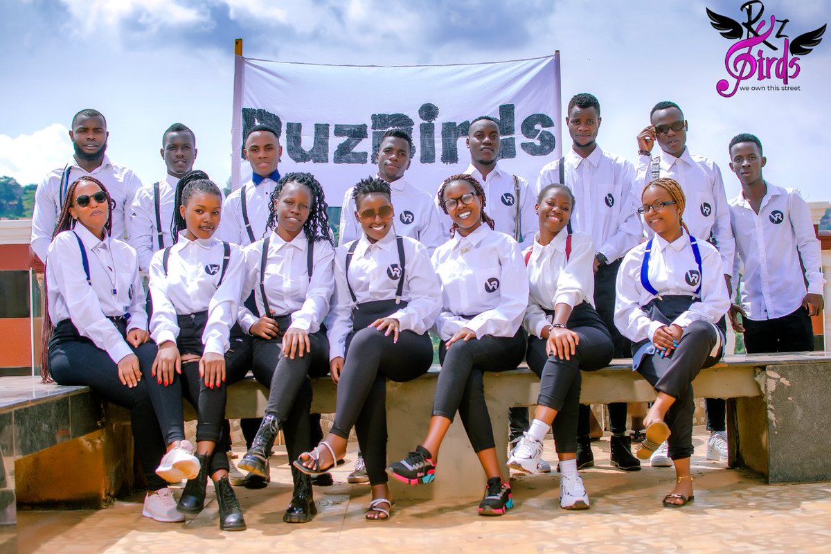 VictorRuzUg's tweet photo. We're Flying Higher 2023. Y'all Welcome To The Ruzbirds Family🕊️🦅🕊️🦇🤍💜
#Ruzbirds https://t.co/B1uMtp0EPf